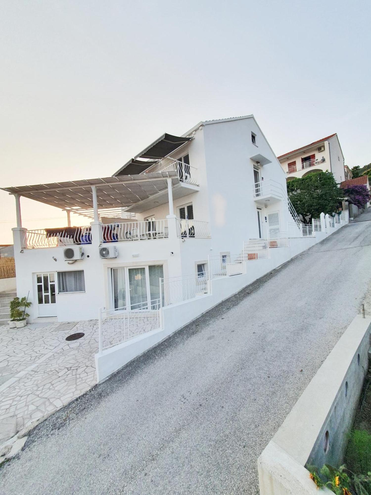 Aurora Seaview Apartment Mlini Extérieur photo